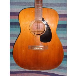 YAMAHA（ヤマハ） Yamaha FG-140 Red Label Acoustic Guitar