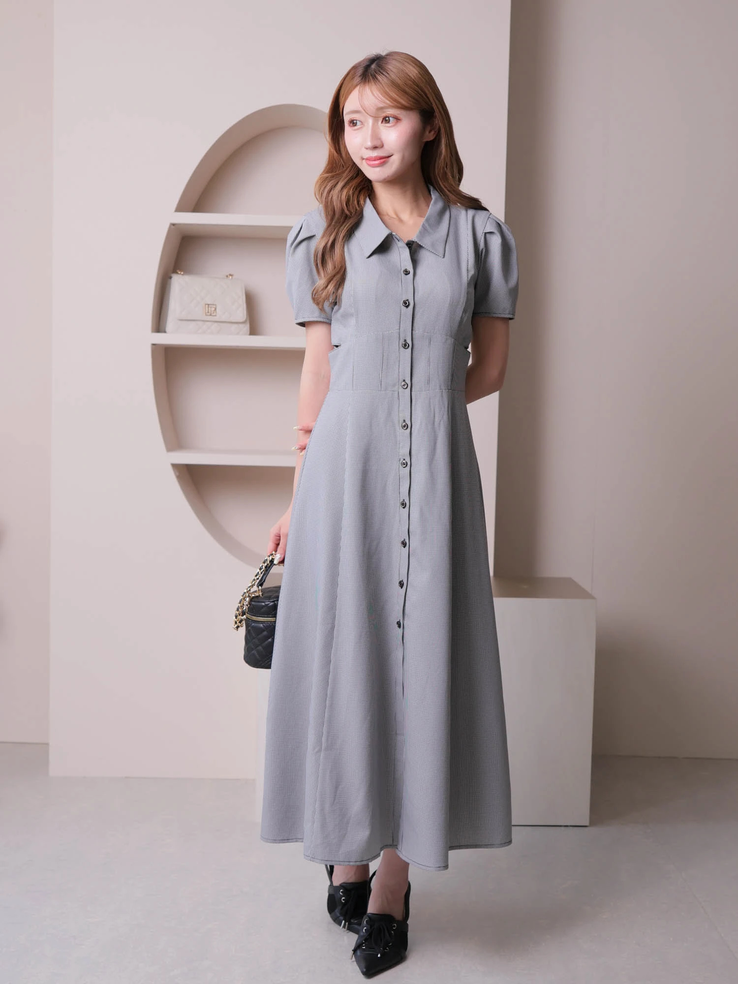 LIP SERVICE（リップサービス）｜ カットアウトコルセットシャツ