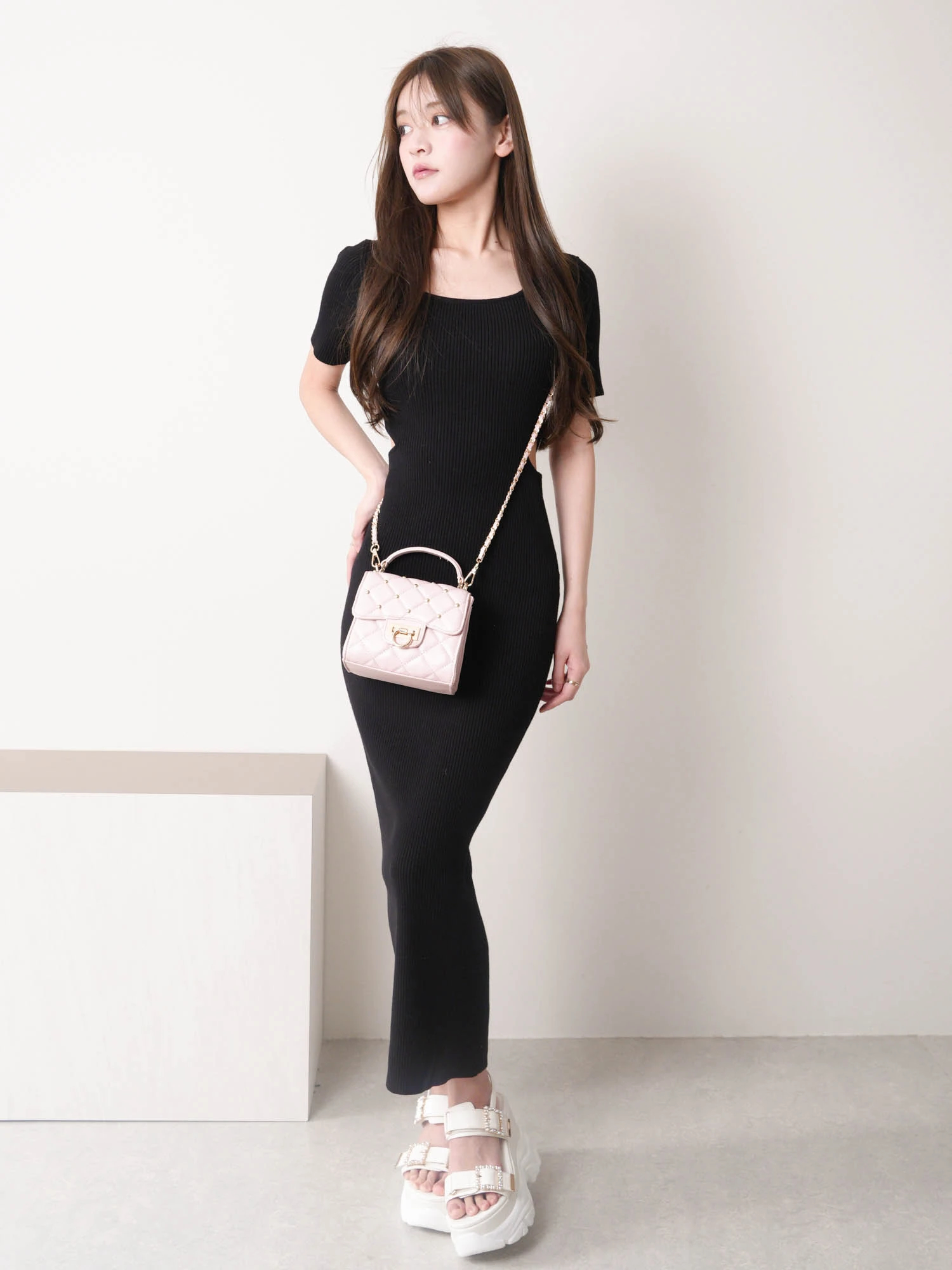 LIP SERVICE（リップサービス）｜ マルチボーダーカットアウトロング