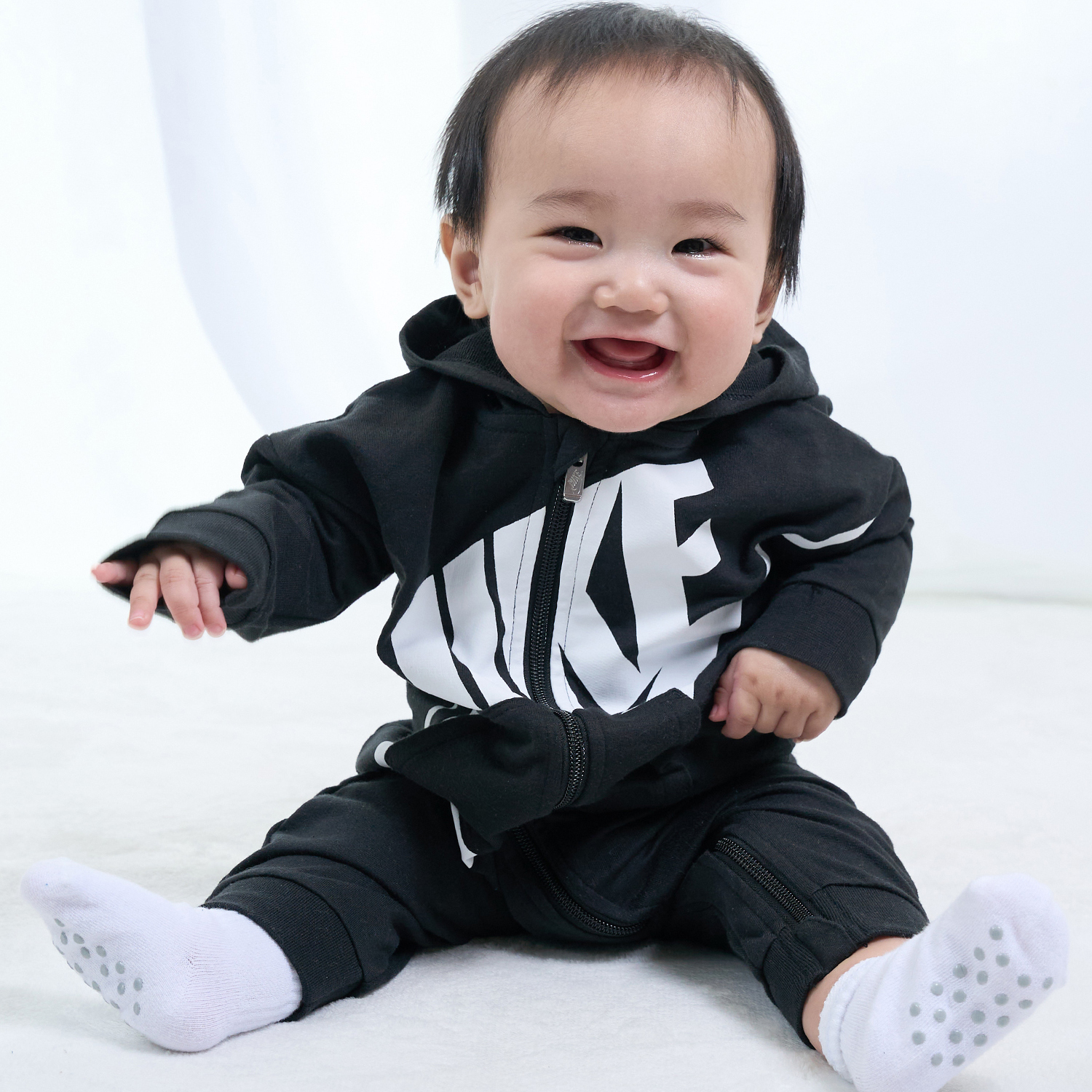 Nike（ナイキ）｜ベビー(50-74cm) ロンパース NIKE(ナイキ) NKN PLAY