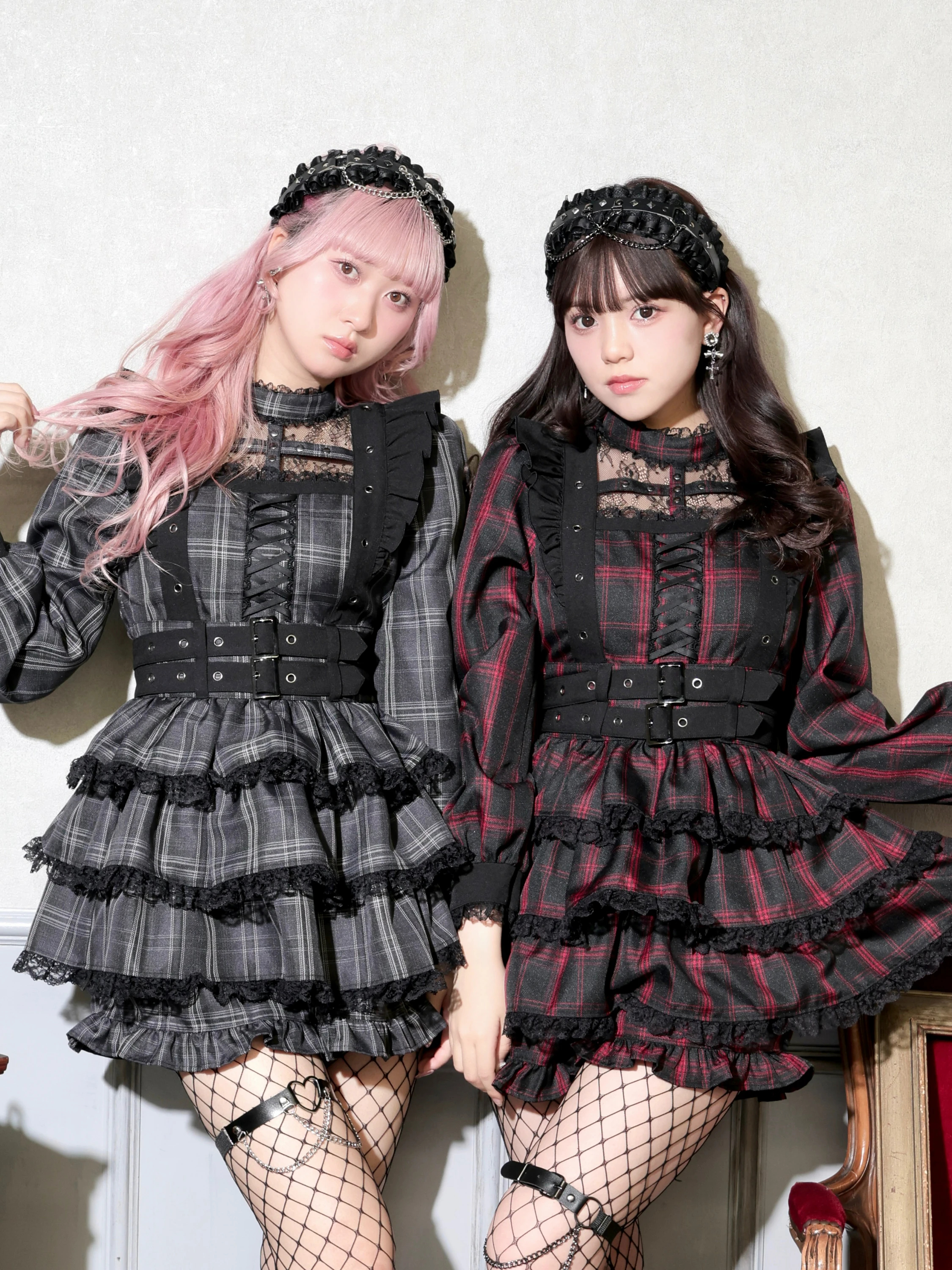 ハーネスベルトティアードセットアップ（セットアップ｜濃グレー・赤