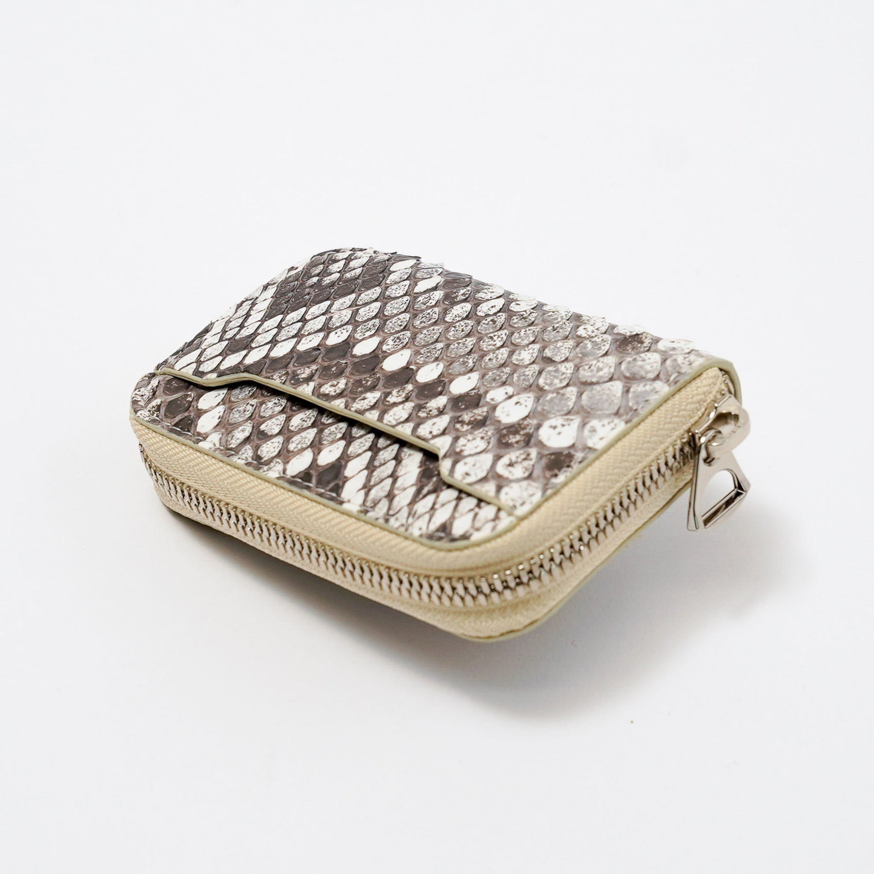 CRISTY COIN CARD WLT｜MOLURUS パイソンレザー 財布｜再生と気品を