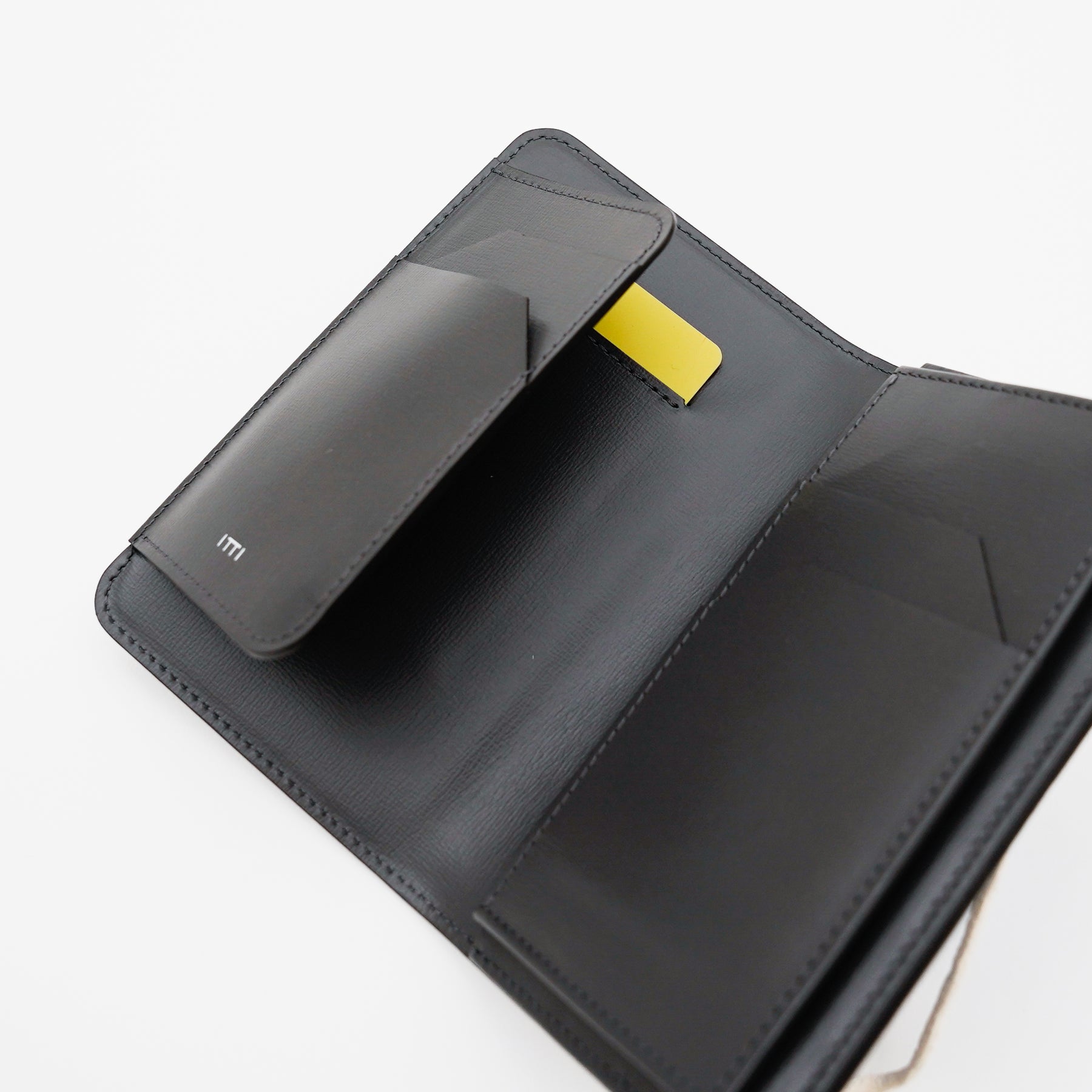 CRISTY WIND SMART MID WLT / RAPTO PREMIER｜紐留めデザインのミニ