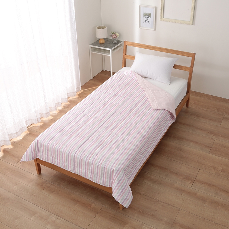 □ 西川の洗える合繊掛けふとん シングルサイズ ポリエステル100