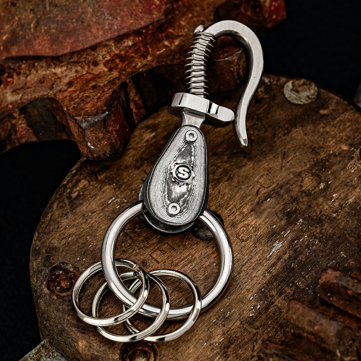 スターリンギア 2025年 スプリング式キーチェーン w/ダマスカス