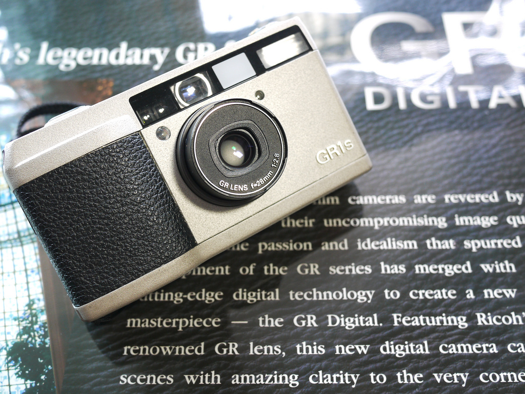 When a Camera Takes you Places: Ricoh GR1s – Street Wolf Photography