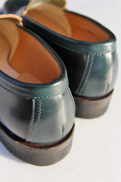 MAKERS」V-TIP LOAFER CORDOVAN メイカーズ Vチップ ローファー コード