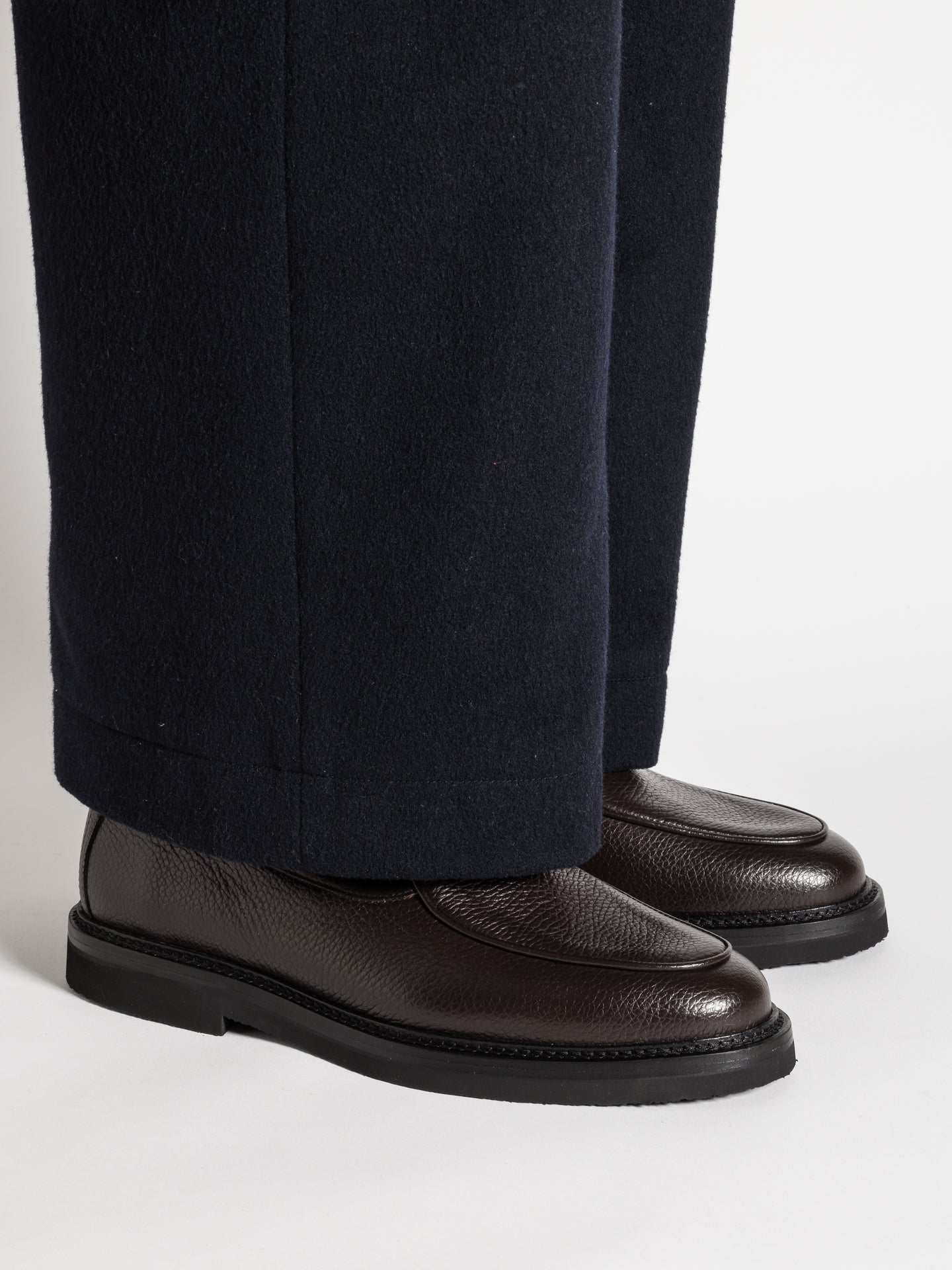 RAY BLACK GRAINED – Jacques Solovière Paris