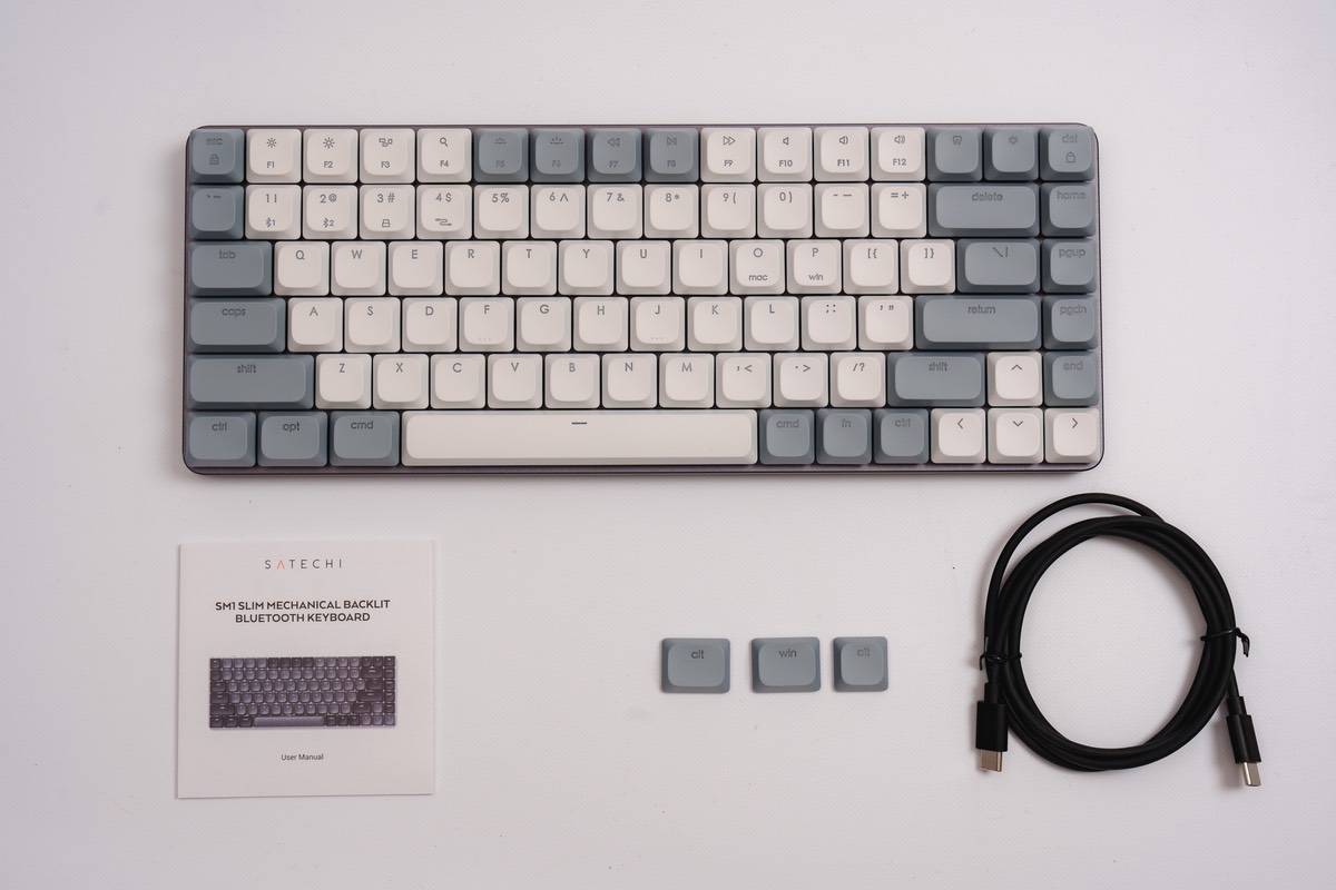 Satechi SM1 メカニカルキーボード レビュー | グレーな見た目と軽快な