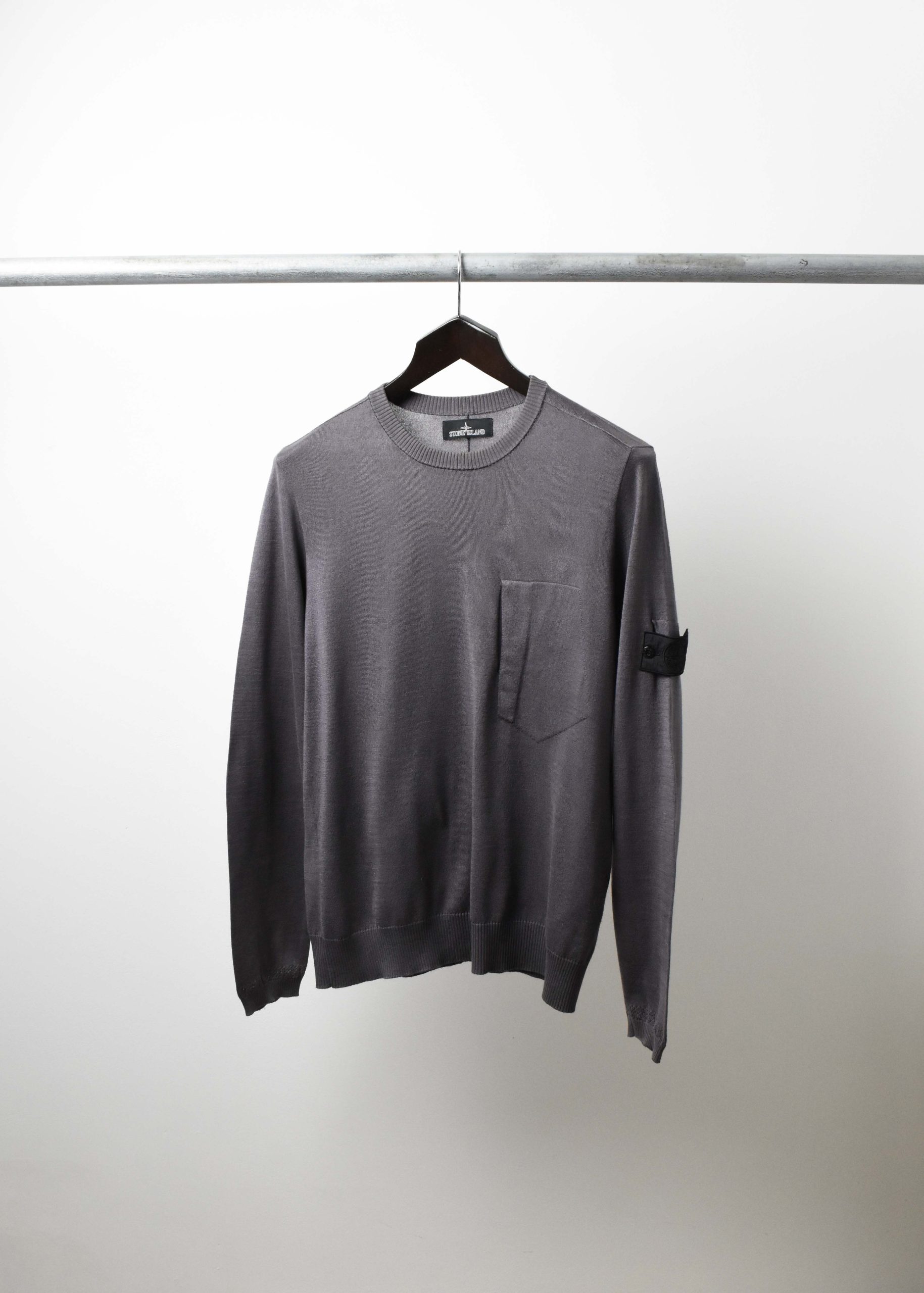 STONE ISLAND SHADOW PROJECT POCKET CREW KNIT (L) - Jazzy Badger