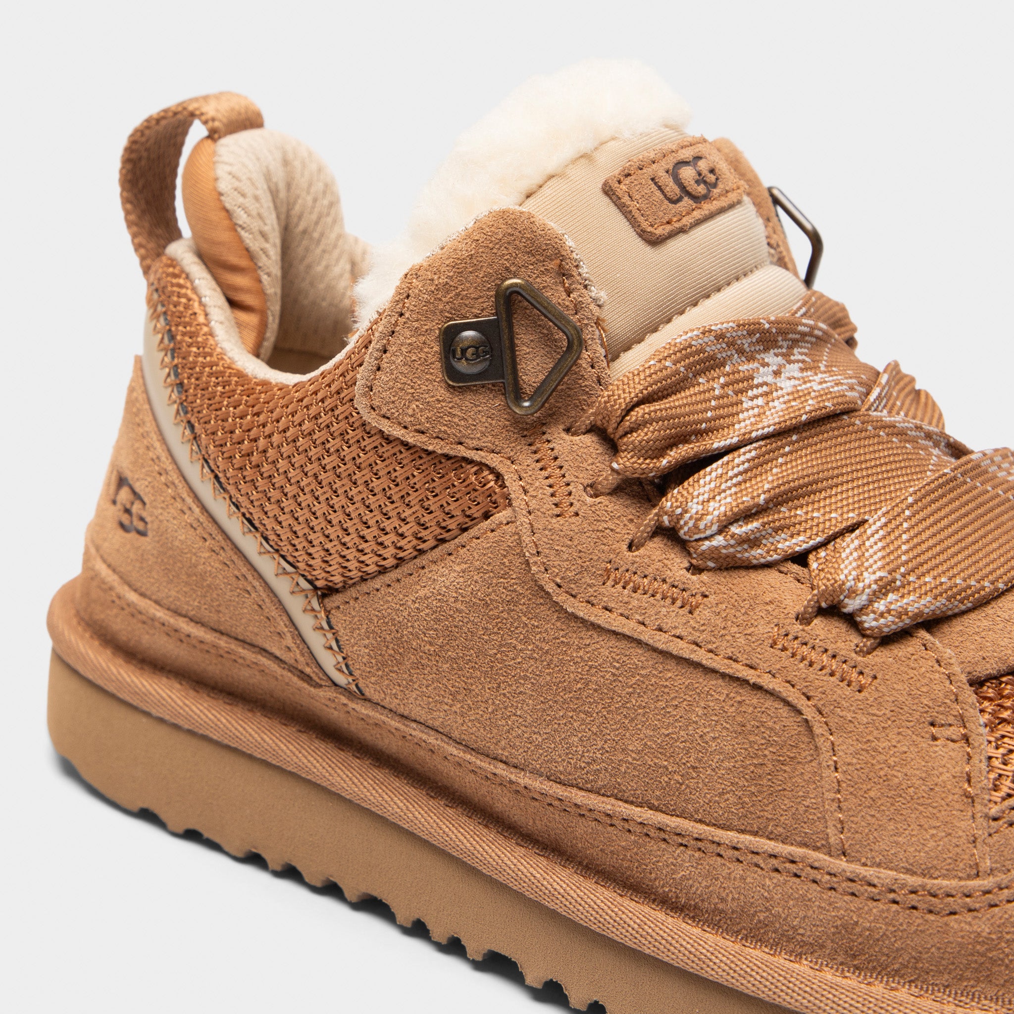 UGG Juniors' Lowmel / Chestnut – JD Sports