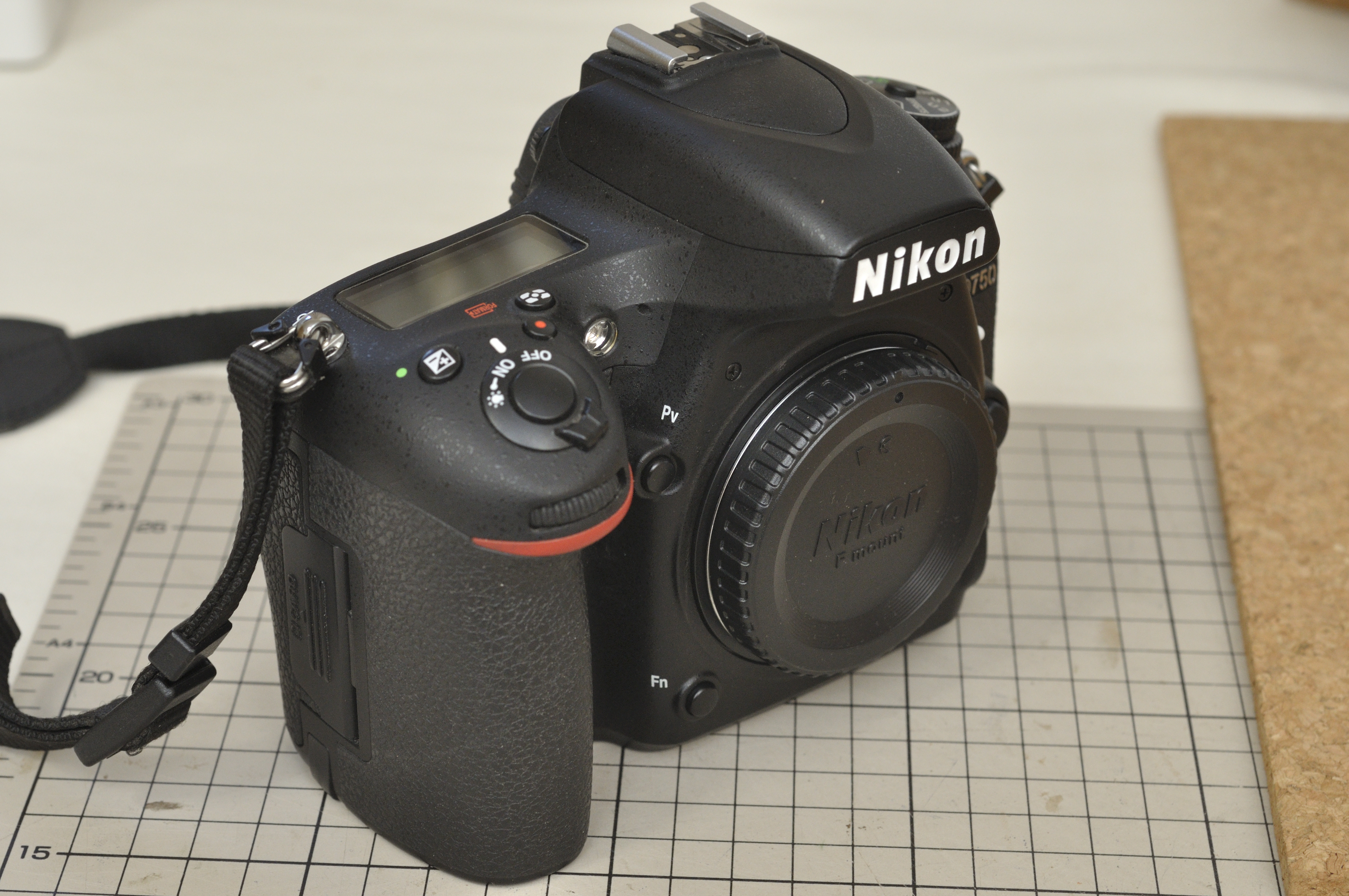 一眼レフD750を落下＆破損したがリコール修理で元通りになった話