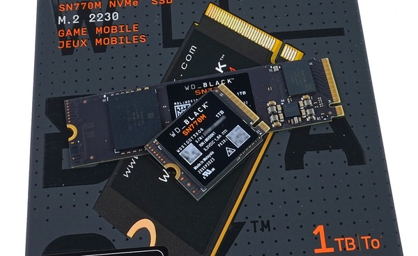 使用時間300時間 WD_BLACK SN770M 2TB 使用時間300時間 WD_BLACK