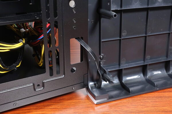 ガレリア専用 SKケース (ATX)」をレビュー。まだまだ現役、自作PC的