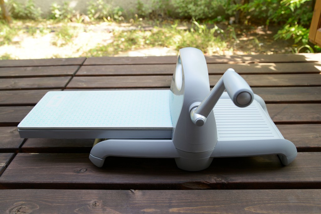 ダイカットマシンの「エボリューション」を購入しました | jittodesign