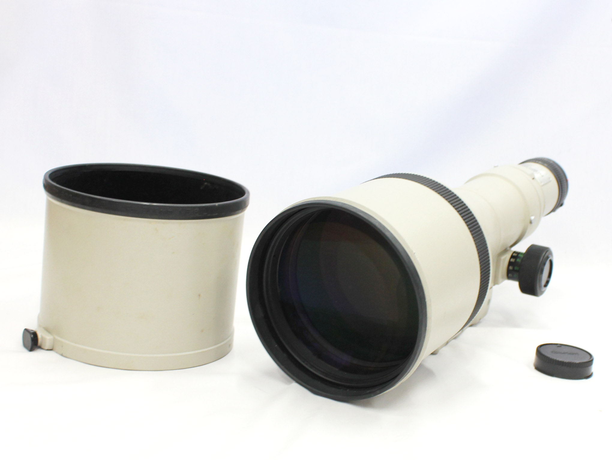 Canon NEW FD 50-300mm F4.5 L Lens with Hood and Case from Japan