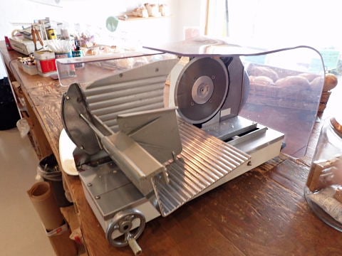 冨士島工機(株) 1枚切スライサー SOFT98 | 中古製パン製菓機械