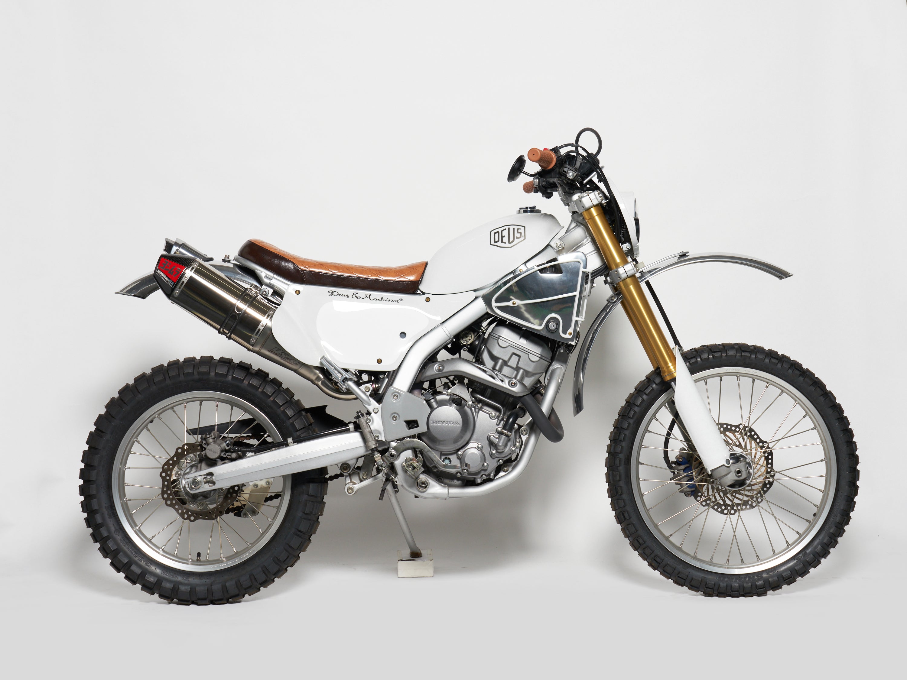 The Preacher HONDA CRF250L – Deus Ex Machina/デウスエクスマキナ