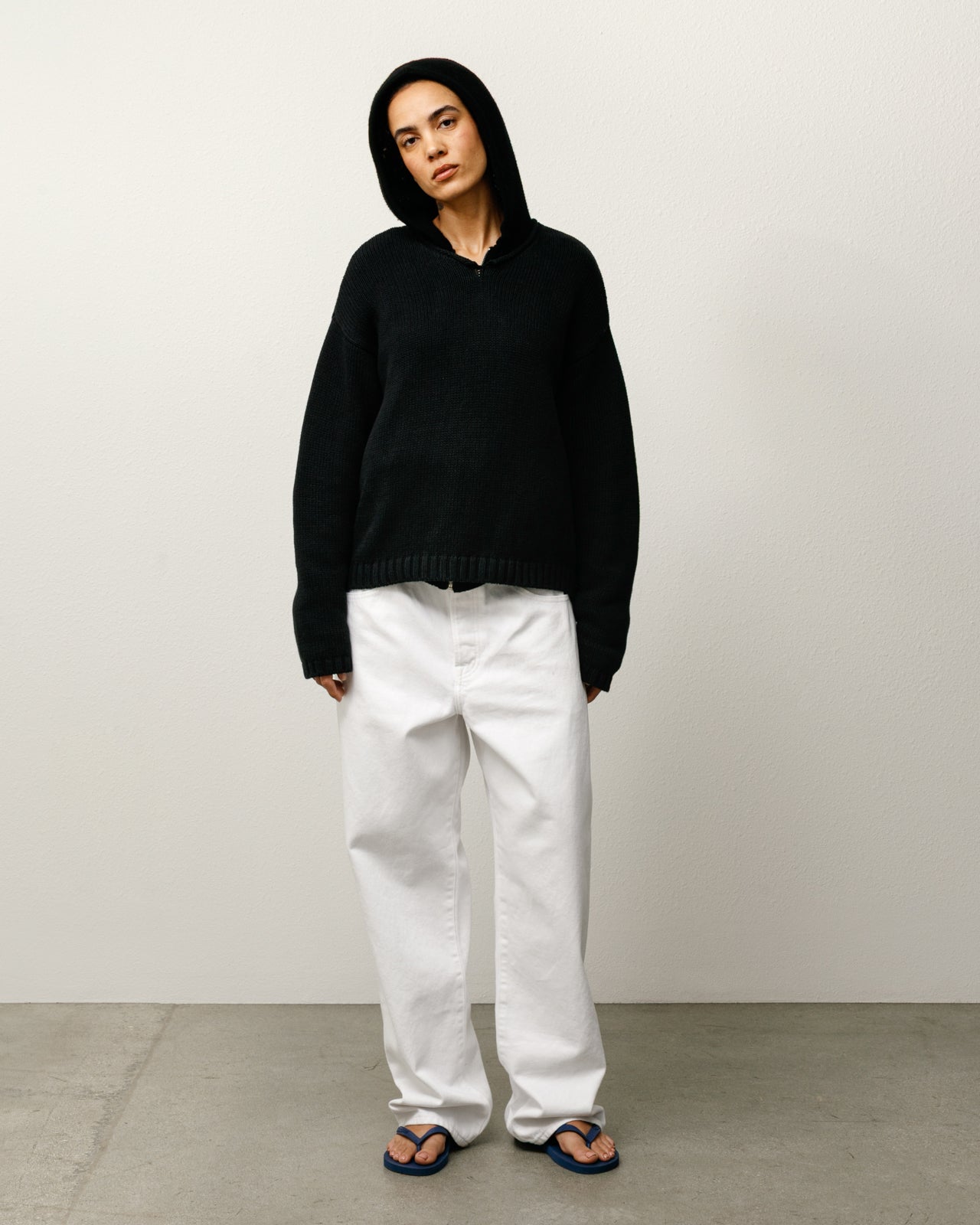 Roll V Neck Sweater – Black | Tops & Knits | Stüssy Japan