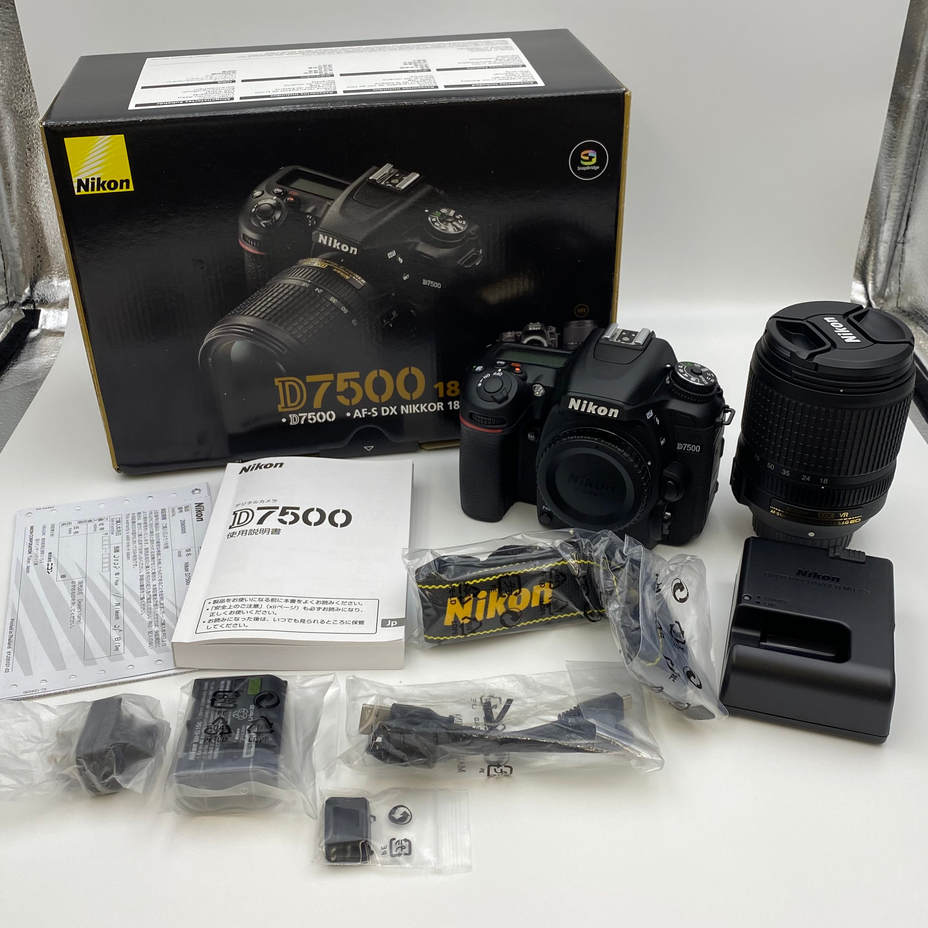 送料無料】Nikon (ニコン) D7500 18-140 VR Kit 一眼レフカメラ レンズ