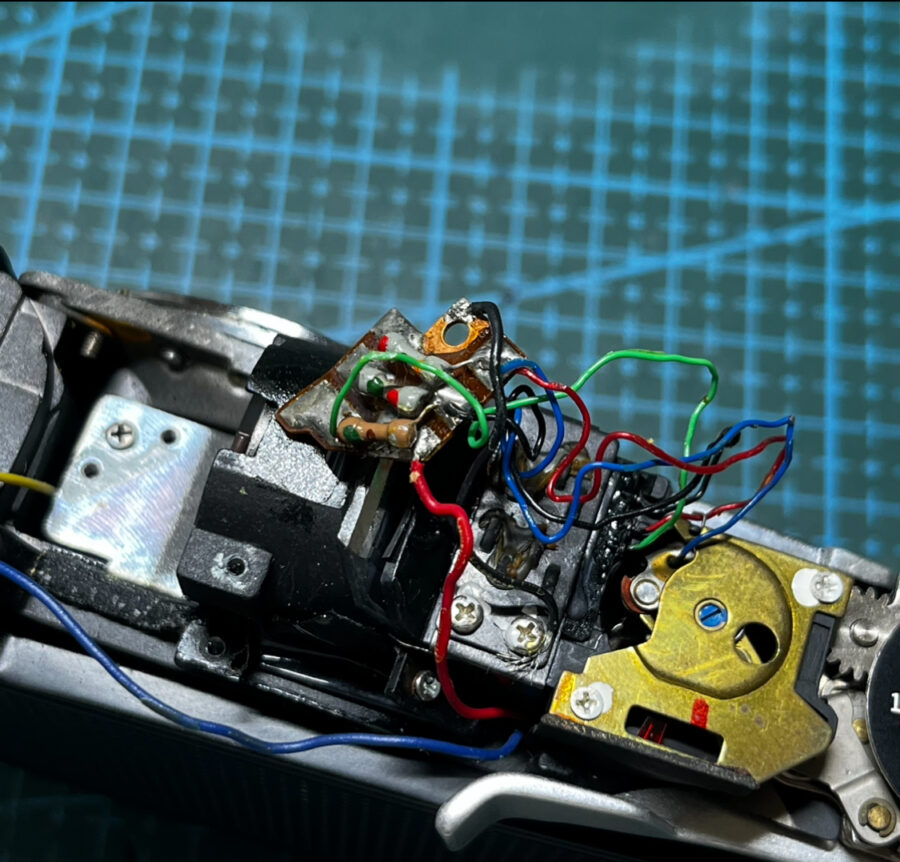 オリンパスPEN FT修理日記【ミラーアップ､ファインダー交換】 | かもめ