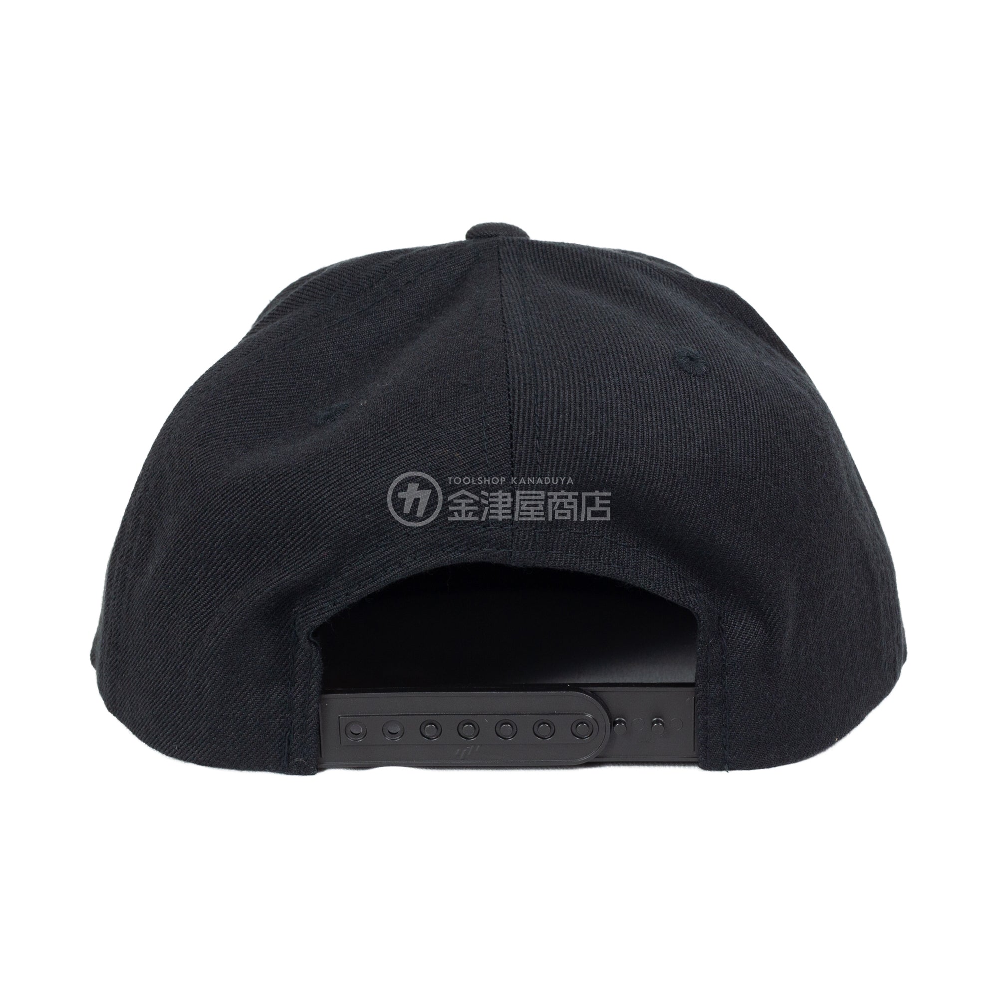 ニックス(KNICKS) フラットバイザーキャップ ブラック/レッド