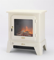 デロンギ、暖炉気分が楽しめる電気ファンヒーター