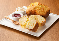 パナソニック、54分でパンが作れるホームベーカリー - 家電 Watch