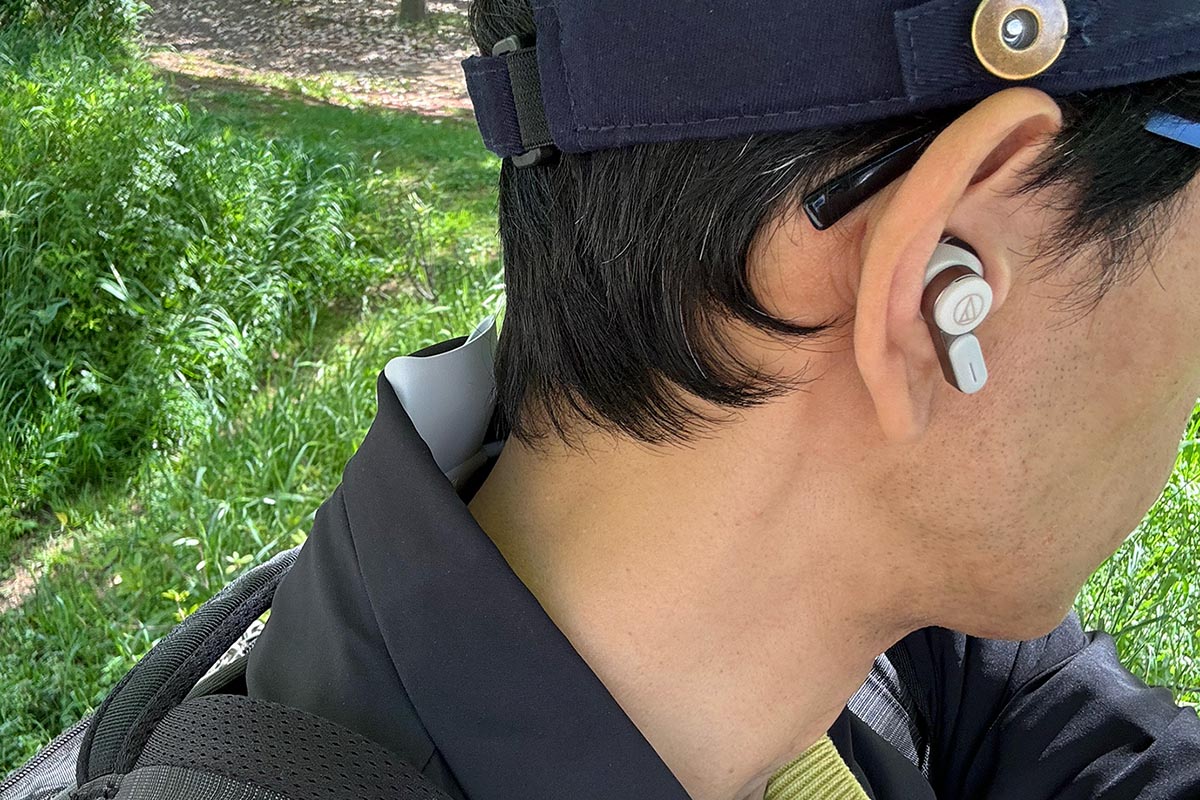 ソニーの着るエアコン、静かにギュンと冷えた! 過去最高進化REON