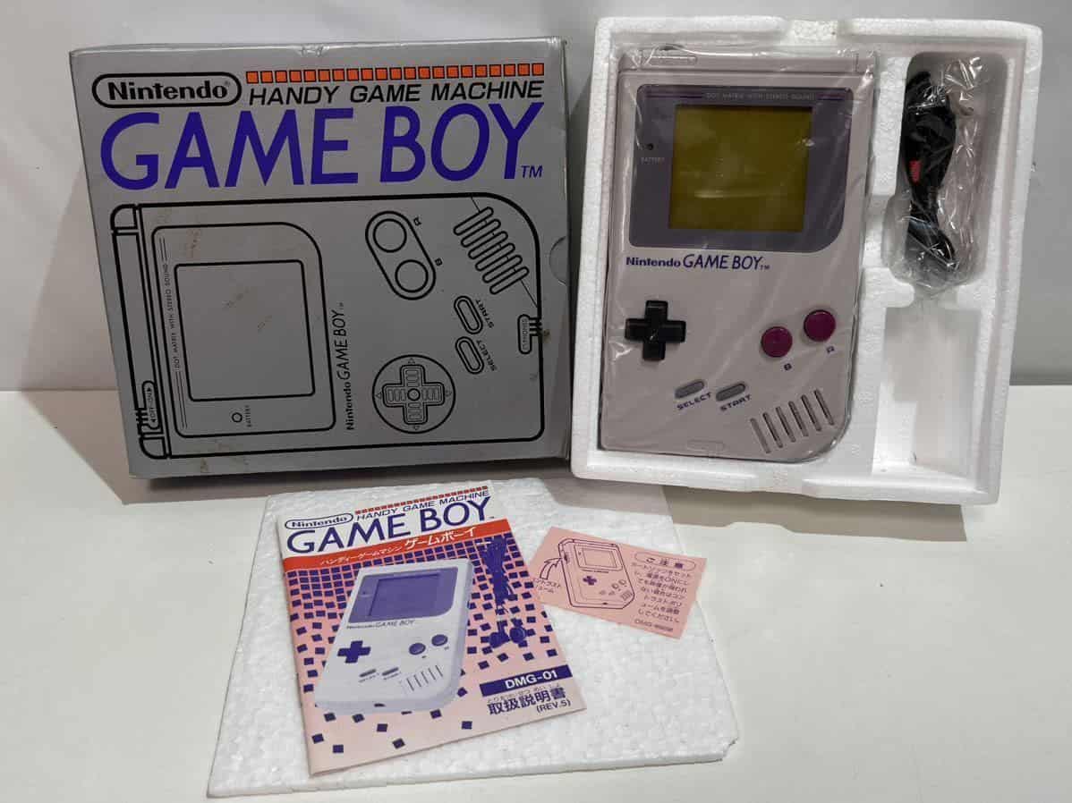 ゲームボーイミクロ本体とカセット17個セット品任天堂20周年記念限定品