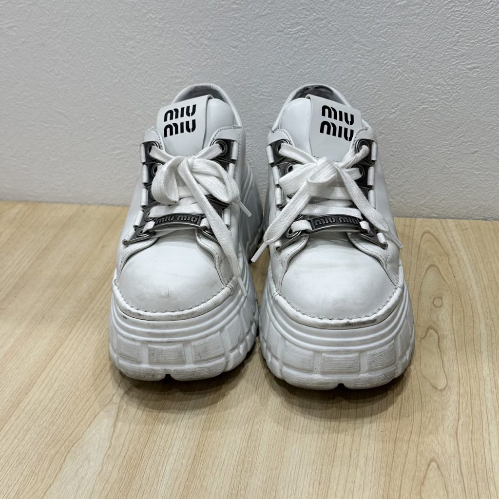 ミュウミュウ レザー レースアップ ダービーシューズ買取実績