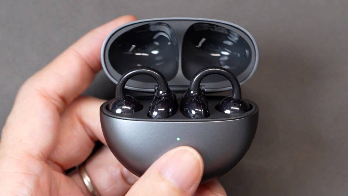 機能性・音質・装着感、すべてが最強のイヤーカフ型ワイヤレスイヤホン