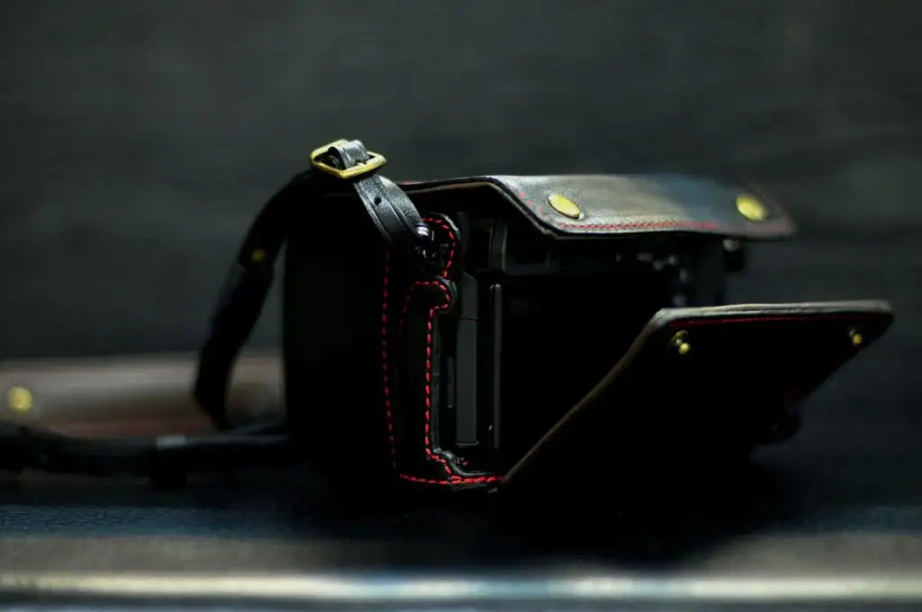 Sony A7II / A7RII / A7SII Series Leather Camera Case