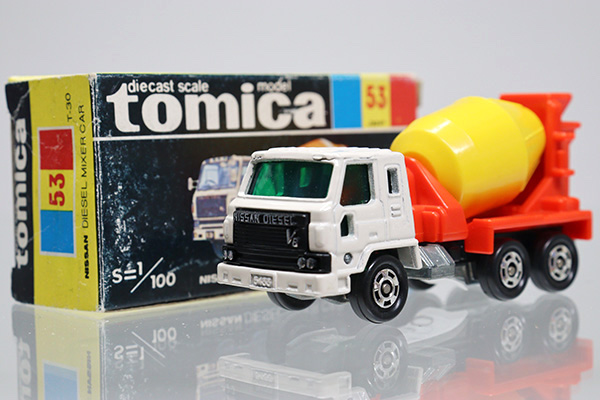 ミニカーショップ ケンボックス トミカ 黒箱☆53☆日野ミキサー車(白