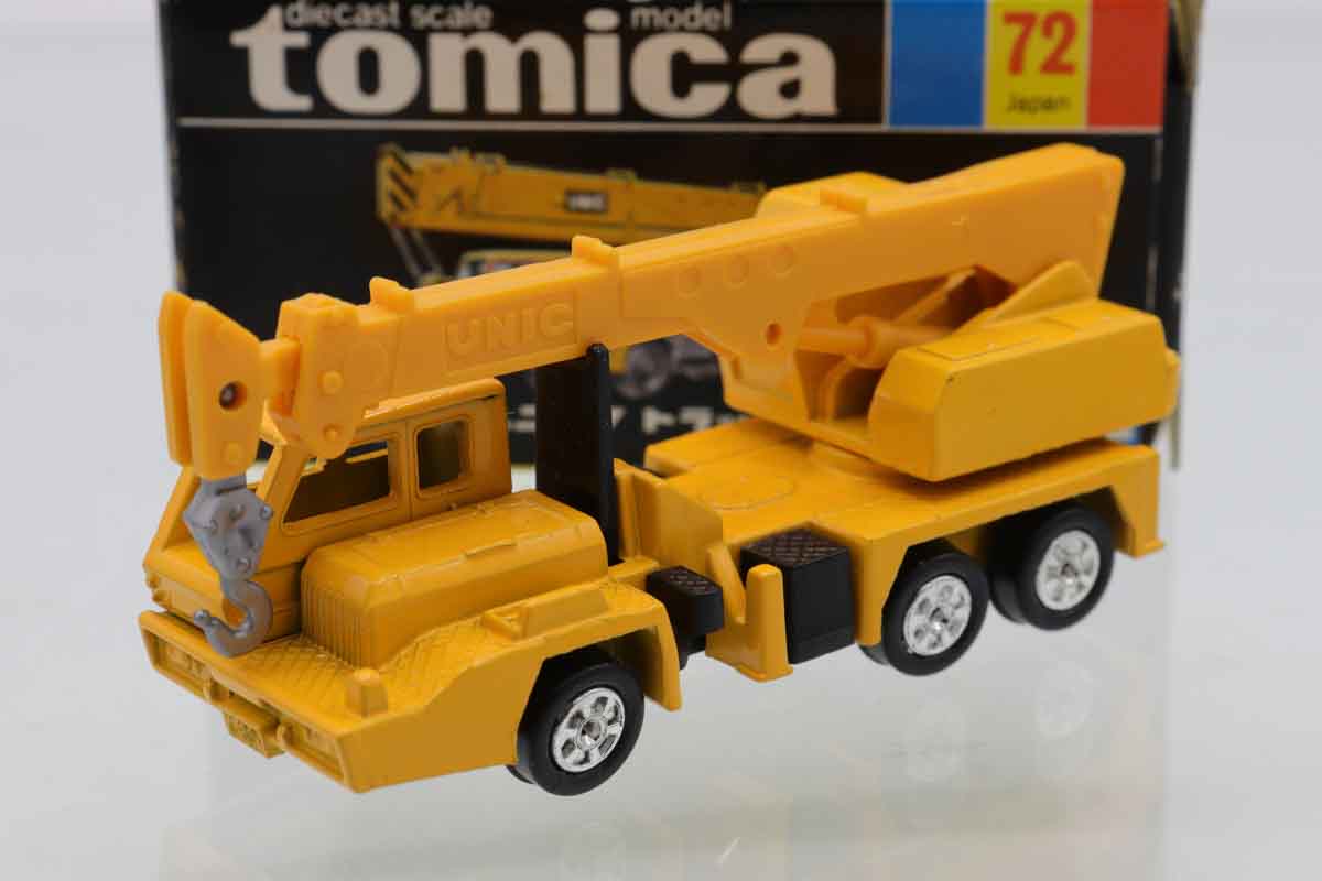 ミニカーショップ ケンボックス トミカ 黒箱☆72☆UDユニックトラック