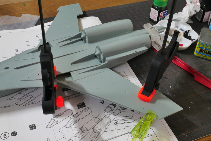 Su-30MK フランカー アカデミー 1/48 組立と塗装・製作記・完成写真