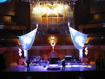 第66話 心に届く音楽を～石井竜也さん「羽音」全国ツアーに参加して～