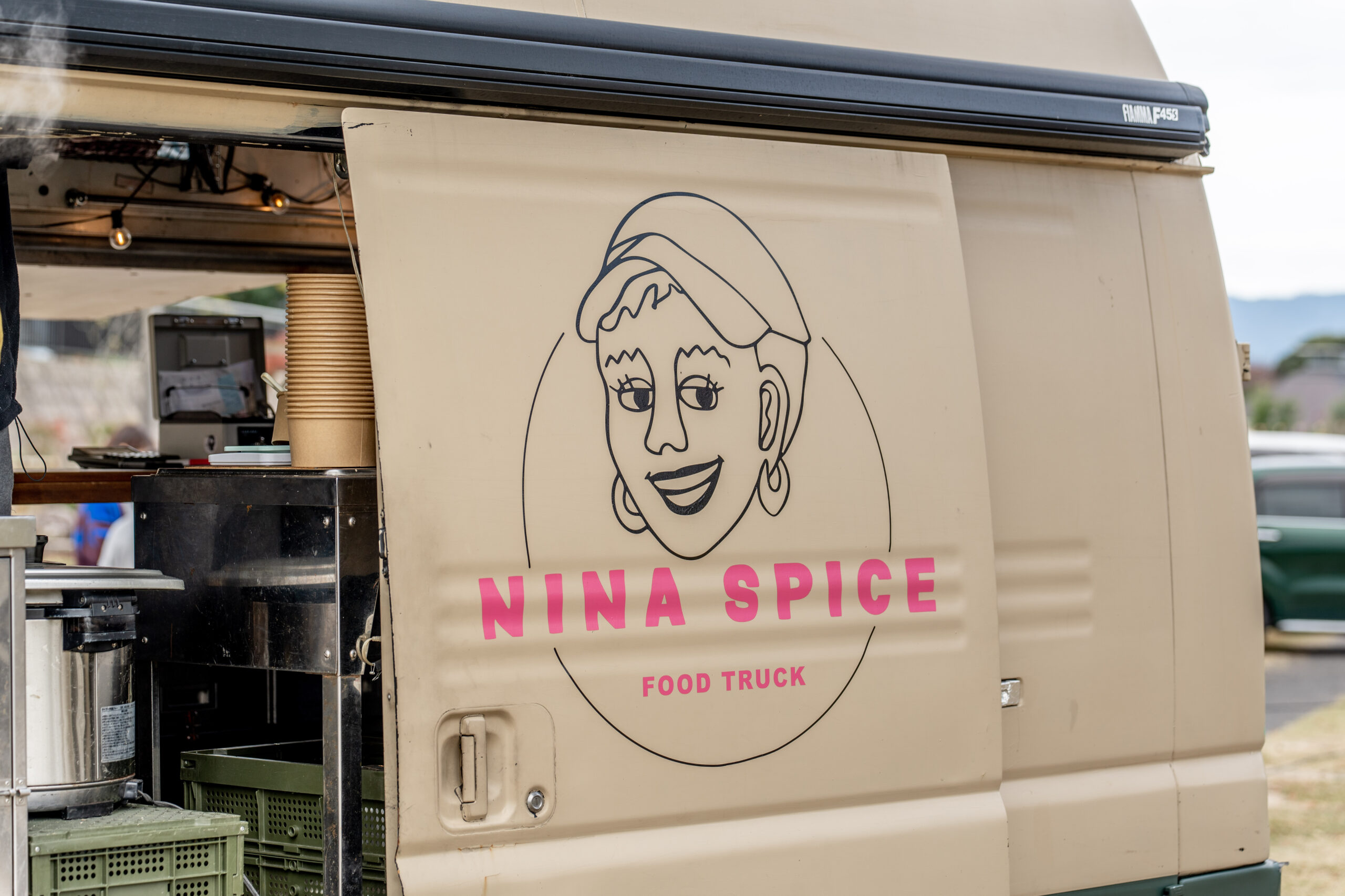 人との繋がりを広く、深くする。キッチンカーだけでなく、新たに店舗を