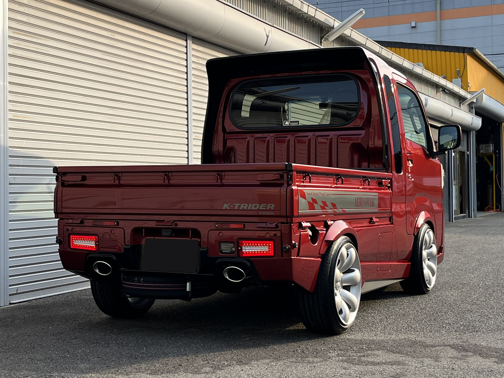 K-TRIDER｜ハイゼットジャンボ コンプリートカー納車☆ – ジムニー