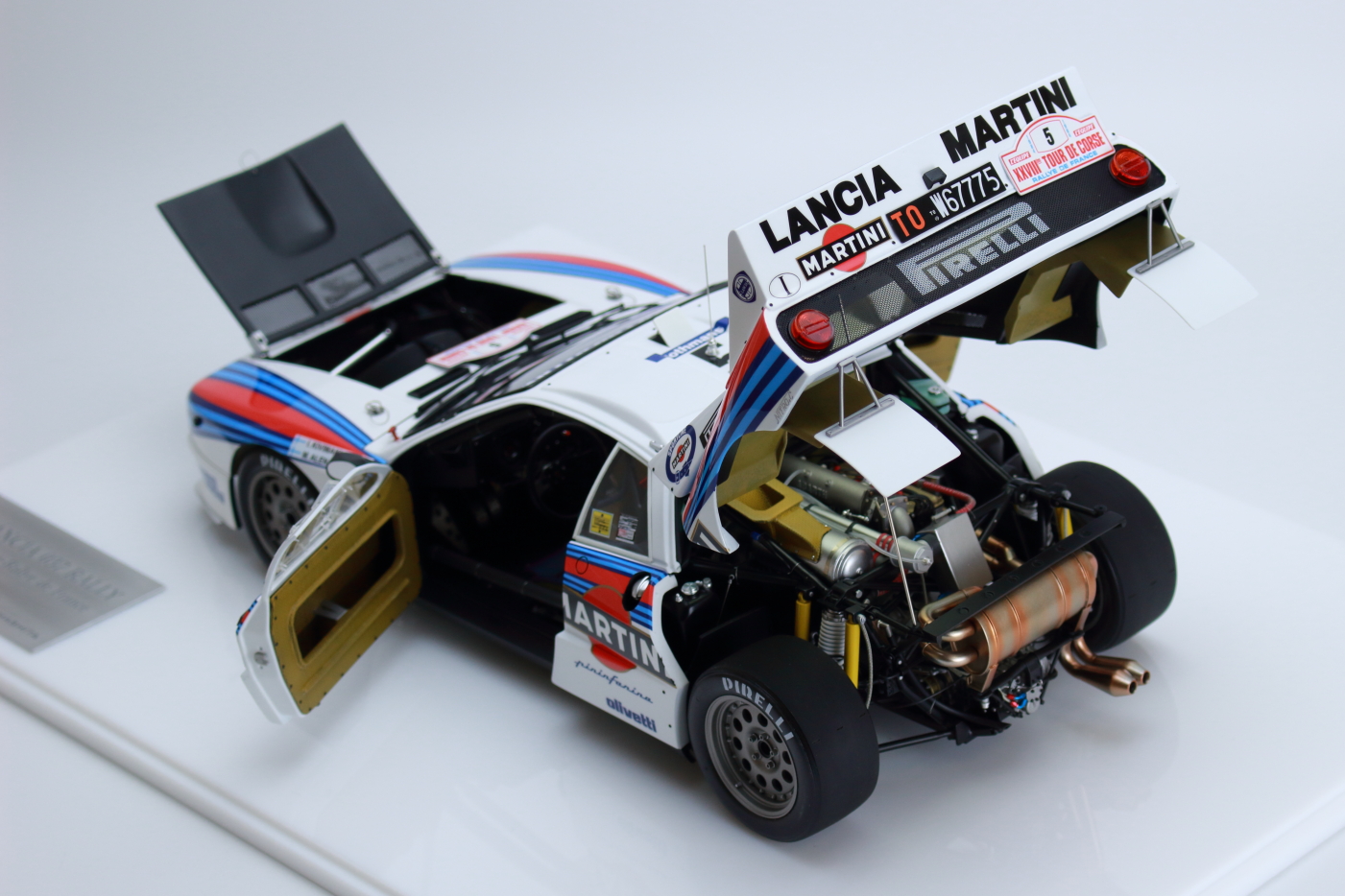 完成 1/12 MFH Lancia 037 Rally | Kenji's Scale Model Workshop