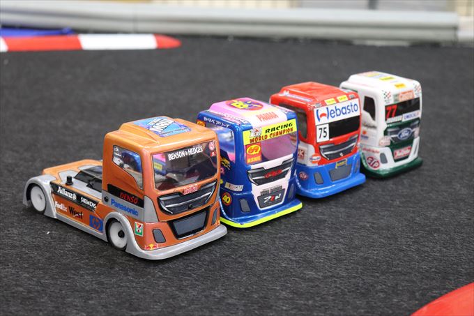 1/27スケール レーシングトラックボディー発売のお知らせ – kimihiko