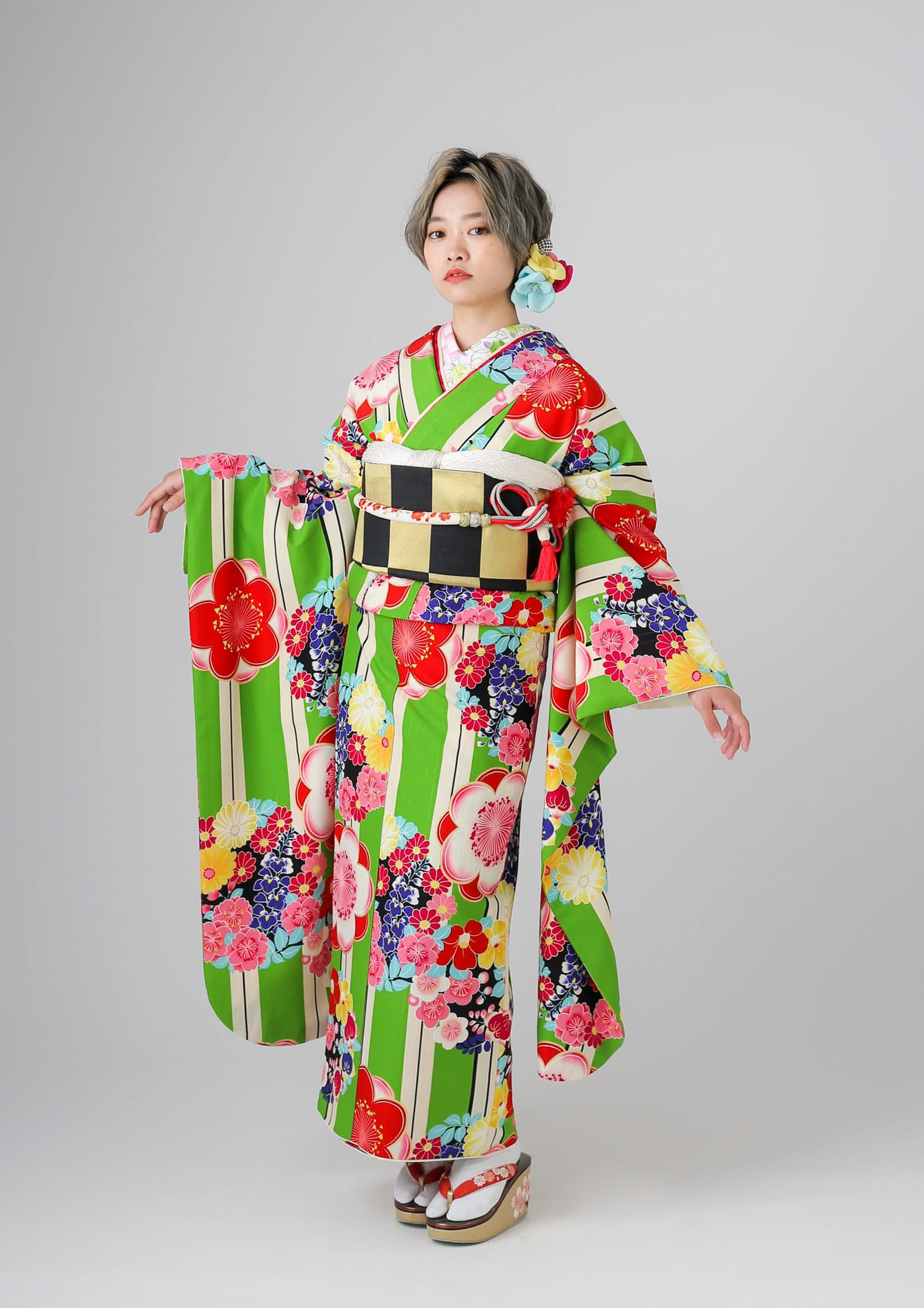 振袖ネットレンタル：レトロモダン】緑のストライプ/C-032 – kimono