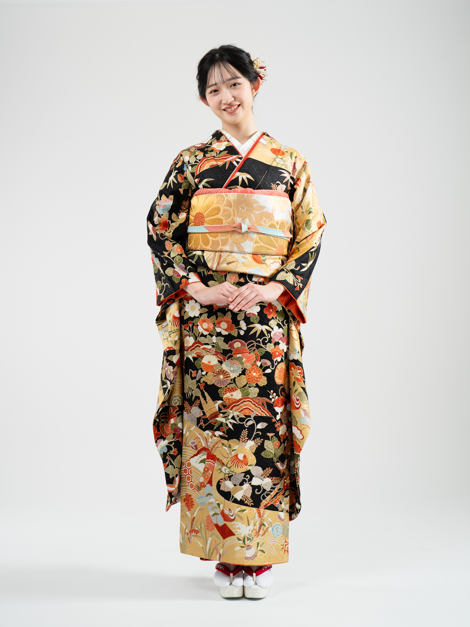 高級振袖レンタル】K-15 花・鼓 MLサイズ 黒と金｜KIMONO-PRO