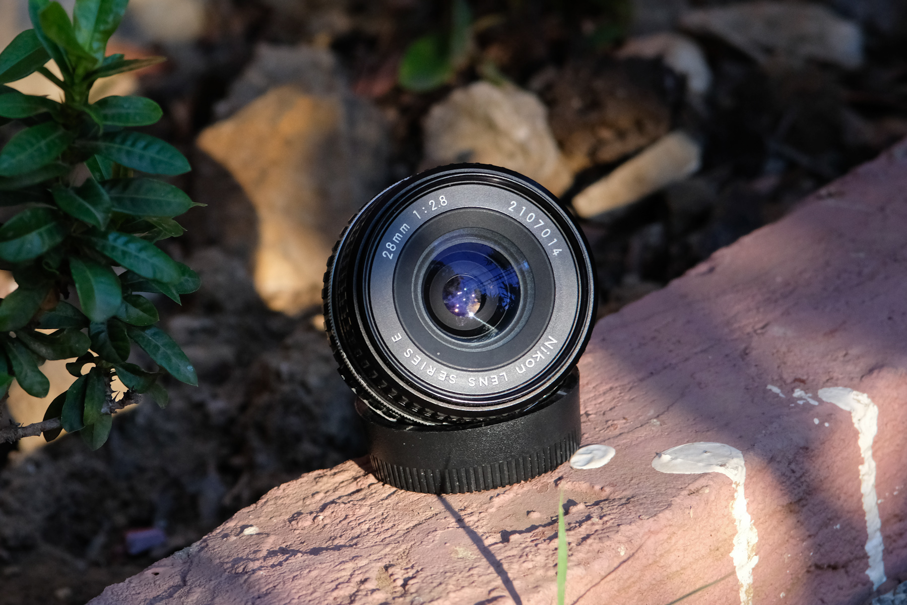 Nikon 28mm f2.8 E review – Affordable wide angle manual lens – King