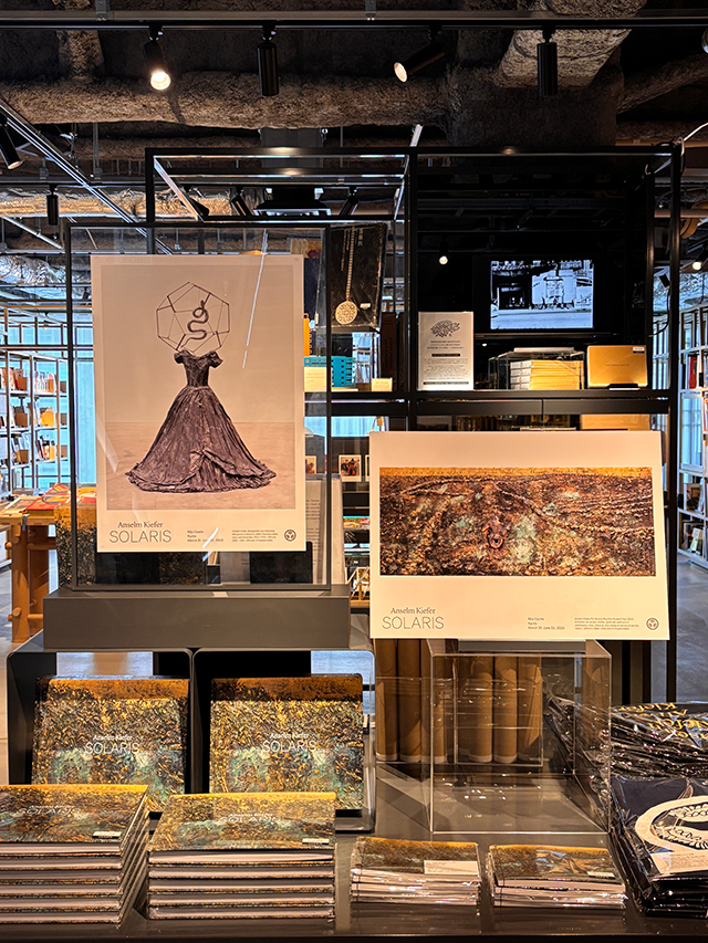 銀座 蔦屋書店でのグッズ販売を開始いたしました。| アンゼルム