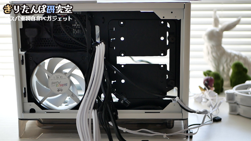 自作PC】予算10万円の白くて小さい自作PCを作ってみた【組み立て