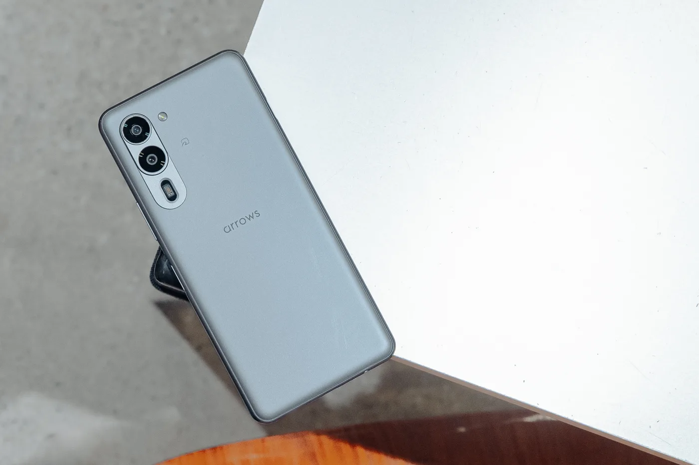 新生FCNTの 「arrows We2 Plus」 は、 シンプルな操作性と尖った機能が