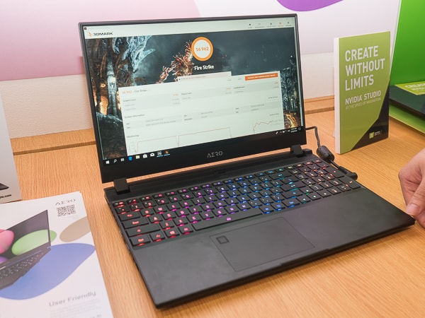 GIGABYTE AERO 15 OLED 展示機レポート：4K有機ELディスプレイ搭載の