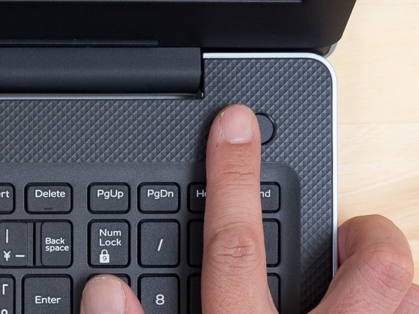 デル Vostro 15 3000 (3582) レビュー：Celeron搭載の激安15インチ