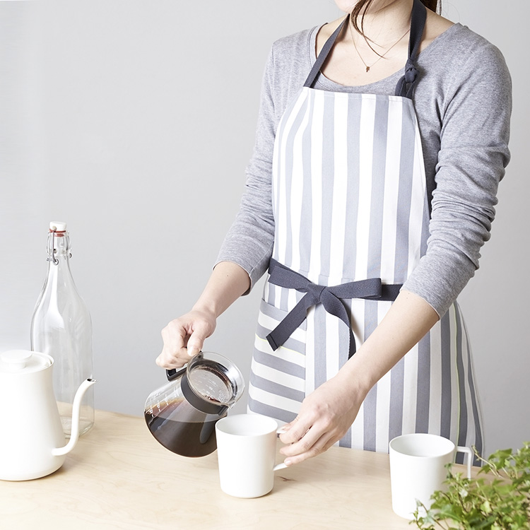 母の日の贈りものに】Bicolor 2Wayエプロン / 自由学園生活工芸研究所